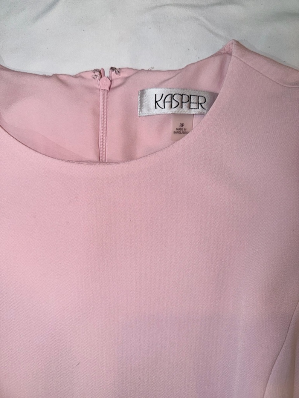 Kasper Sleeveless Midi Sheath Dress in Pale Pink - Picture 3 of 4